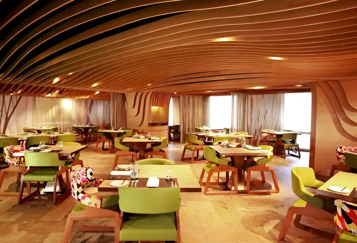 Spa w hotelu The Luxe Manor