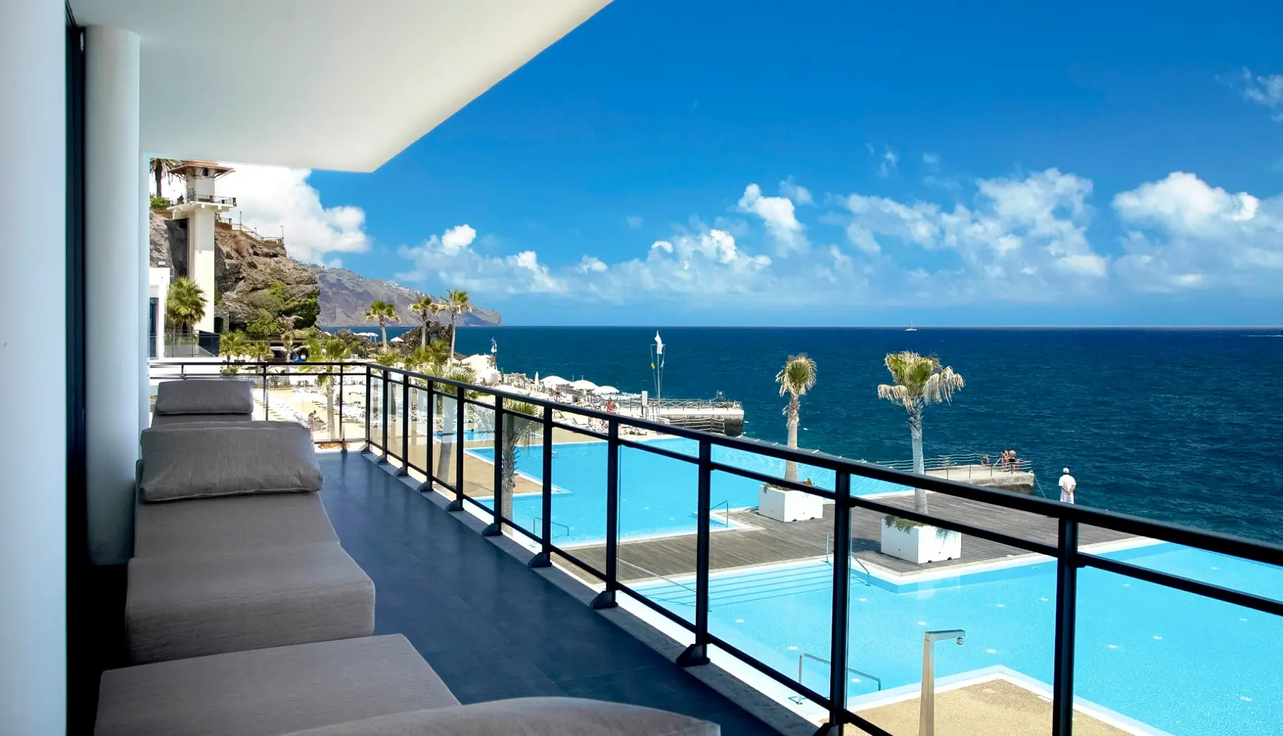 Basen w hotelu VidaMar Resort Madeira