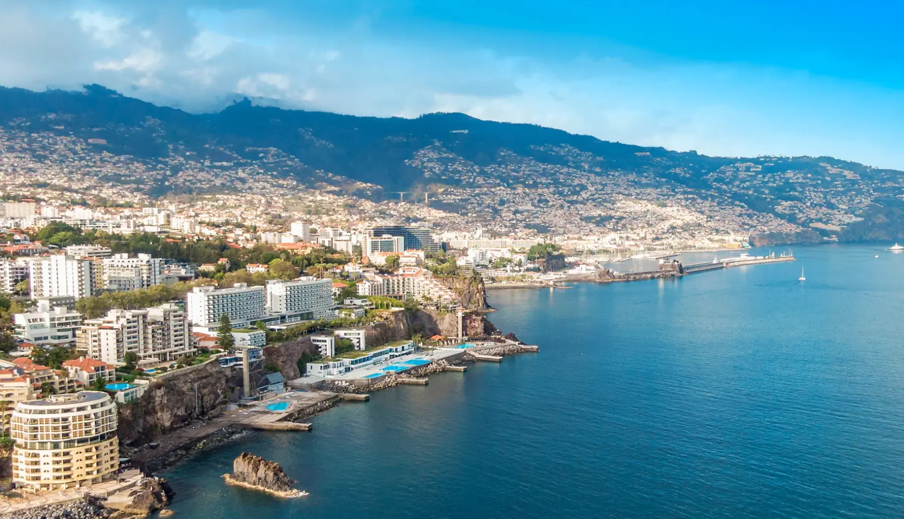Widok z hotelu VidaMar Resort Madeira