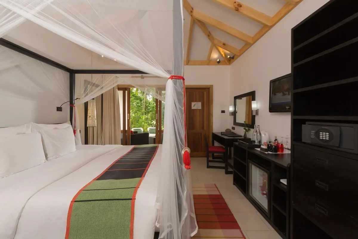 Vilamendhoo Island Resort & Spa — VILAMENDHOO ISLAND RESORT & SPA