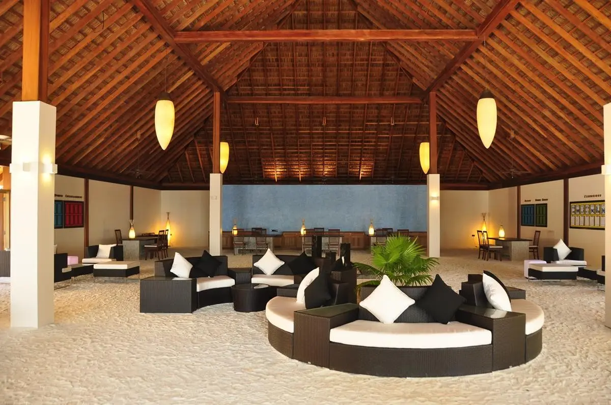 Vilamendhoo Island Resort & Spa — VILAMENDHOO ISLAND RESORT & SPA
