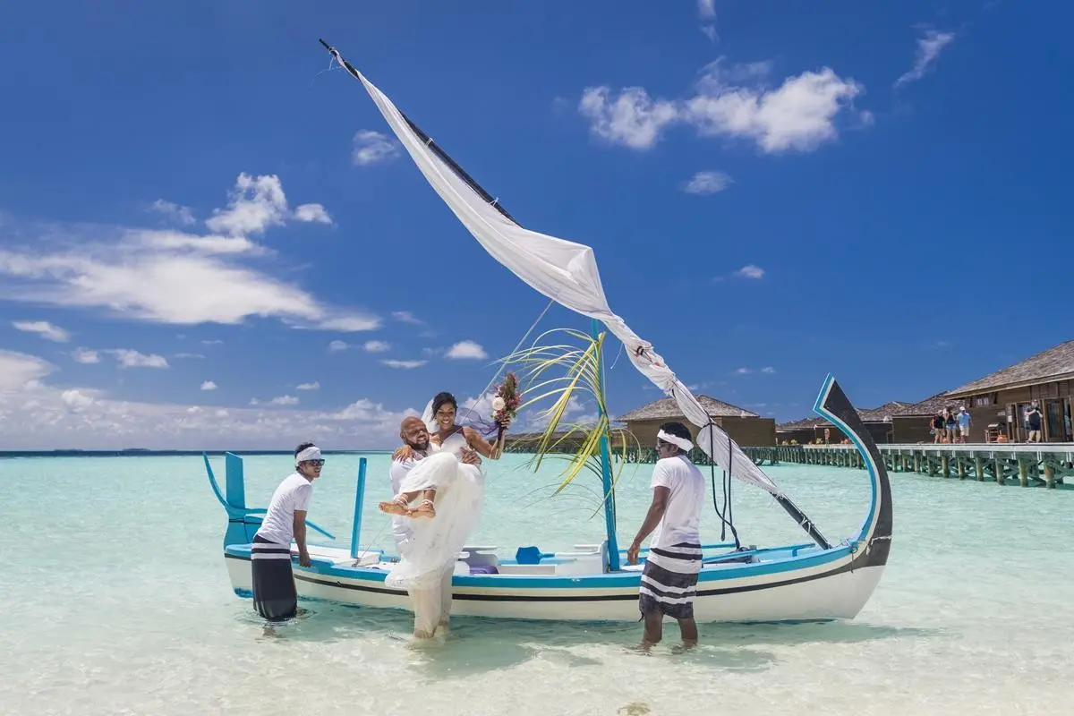 Vilamendhoo Island Resort & Spa — VILAMENDHOO ISLAND RESORT & SPA