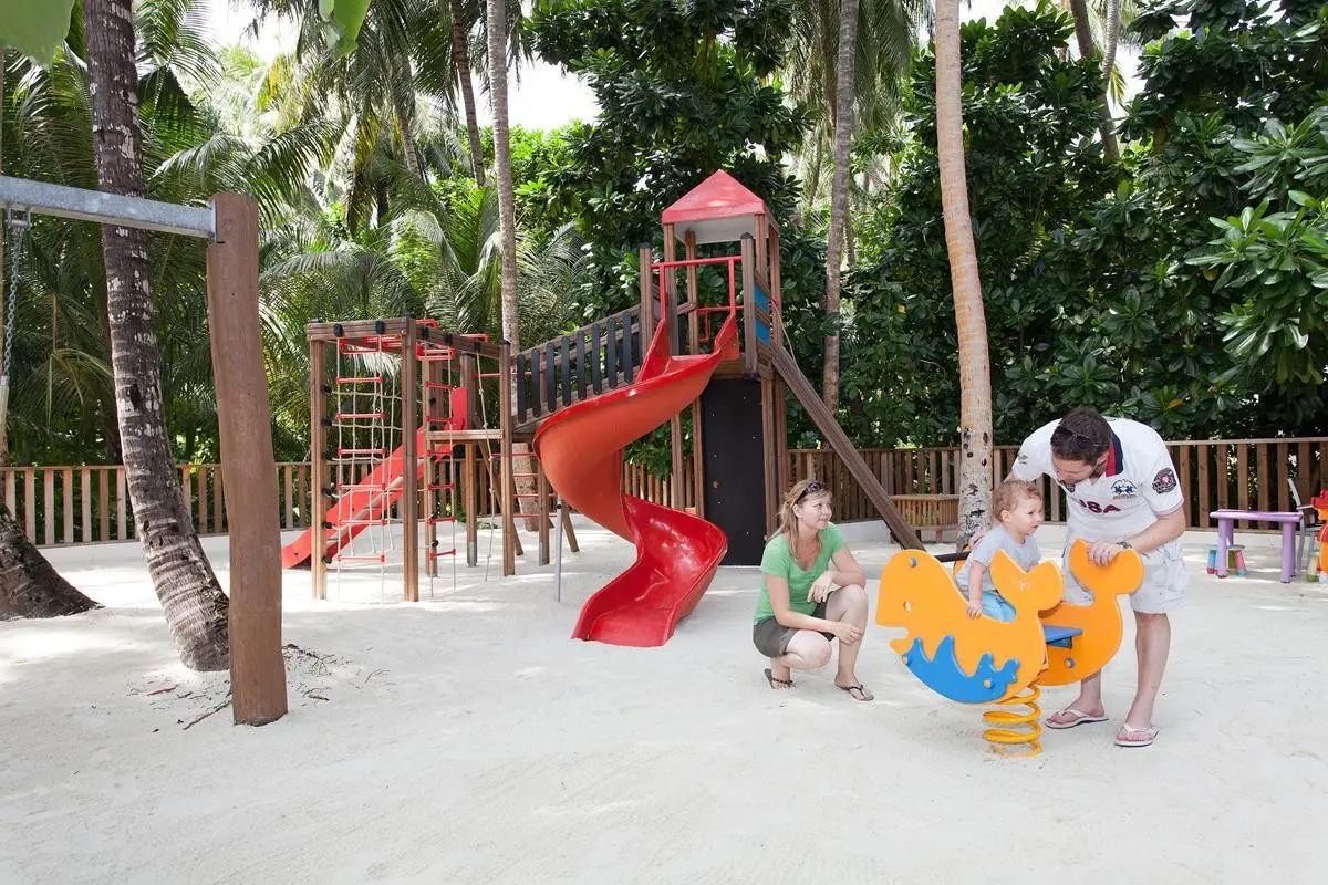 Vilamendhoo Island Resort & Spa — VILAMENDHOO ISLAND RESORT & SPA