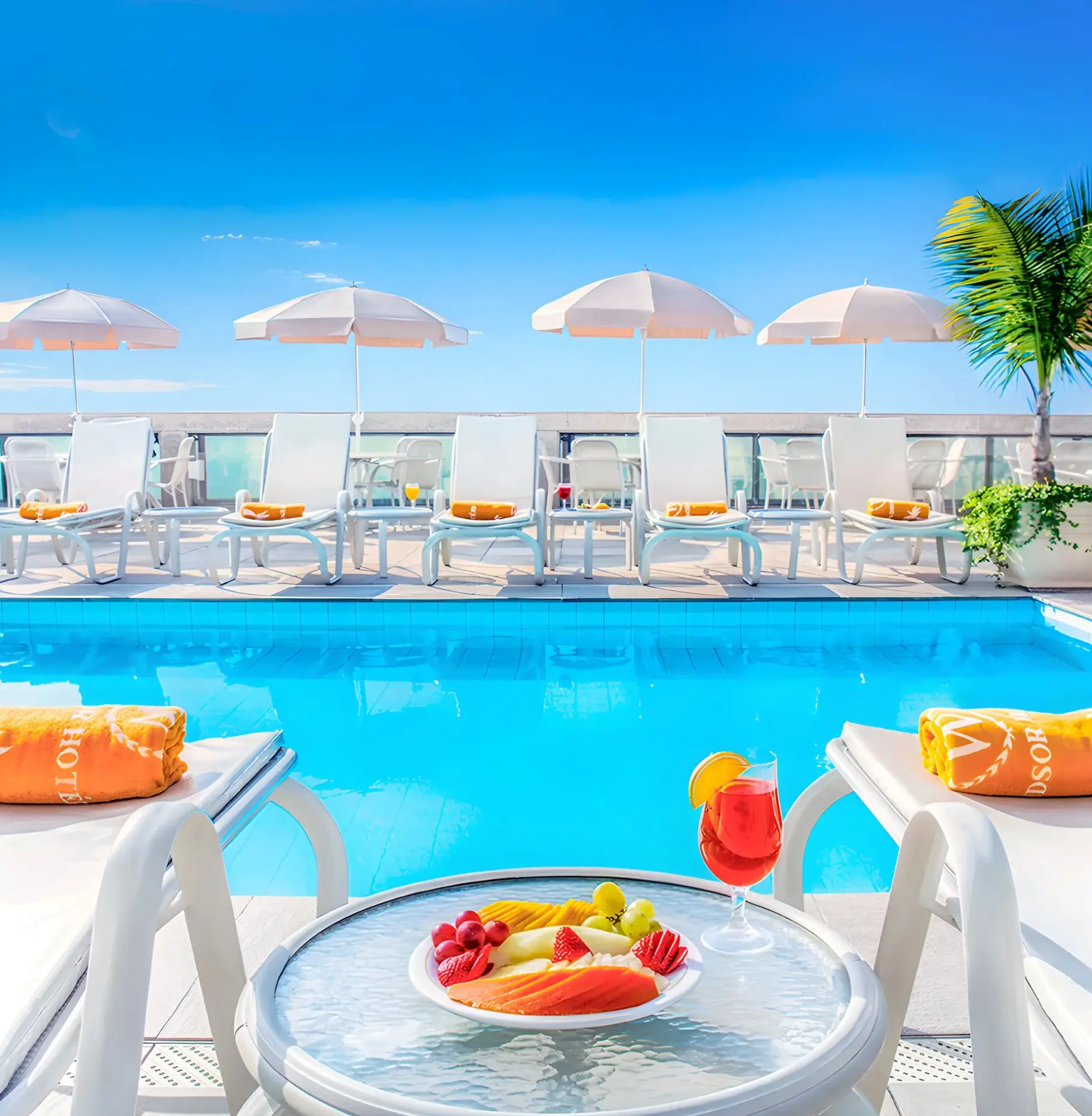 Basen w hotelu Windsor Excelsior Copacabana