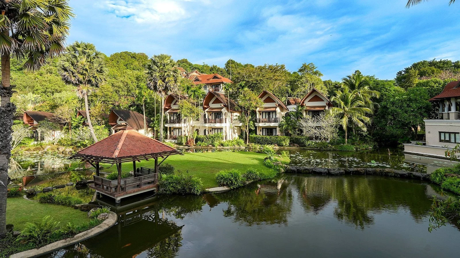 Hotel Rawi Warin Resort & SPA