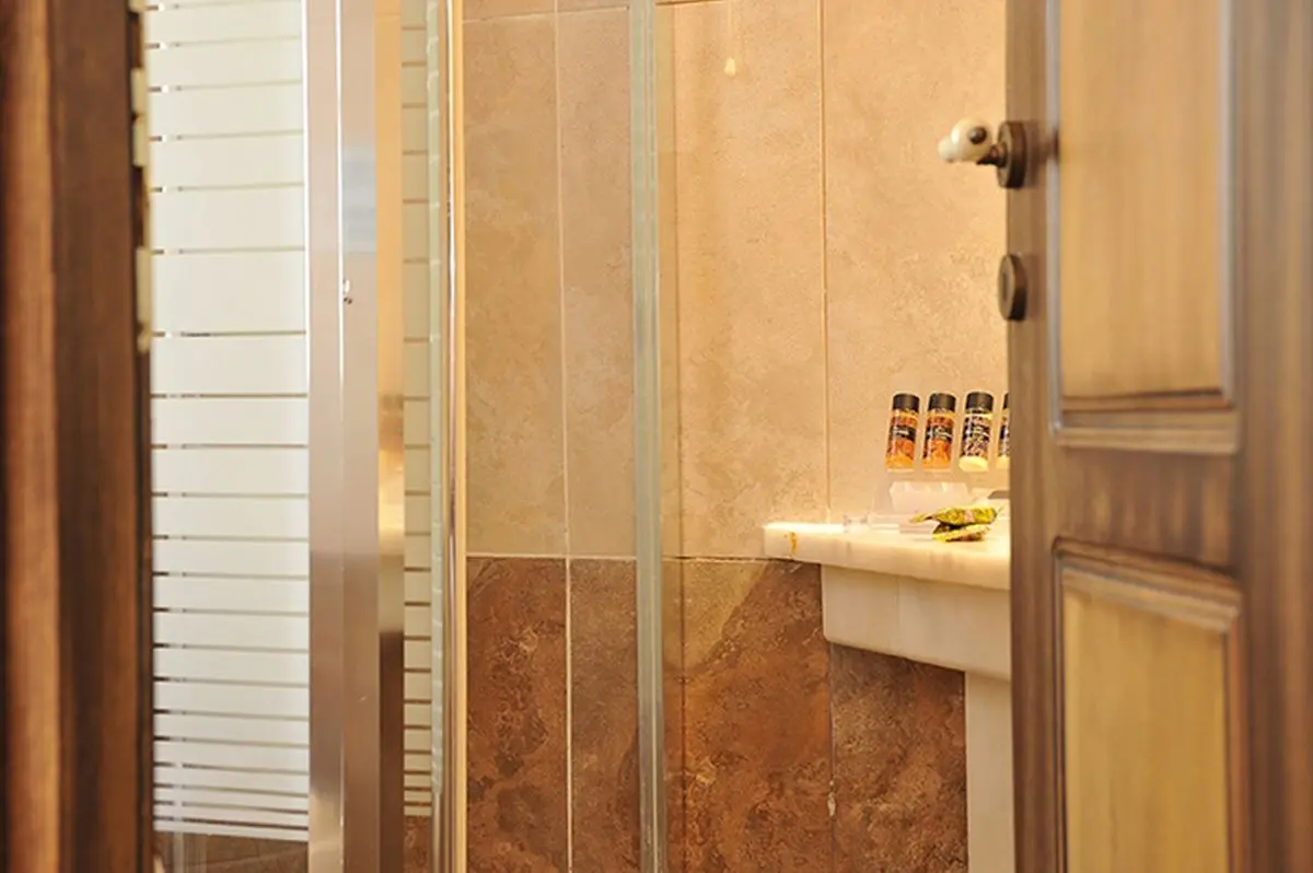 Łazienka w pokoju hotelu Acropolis Museum Boutique Hotel