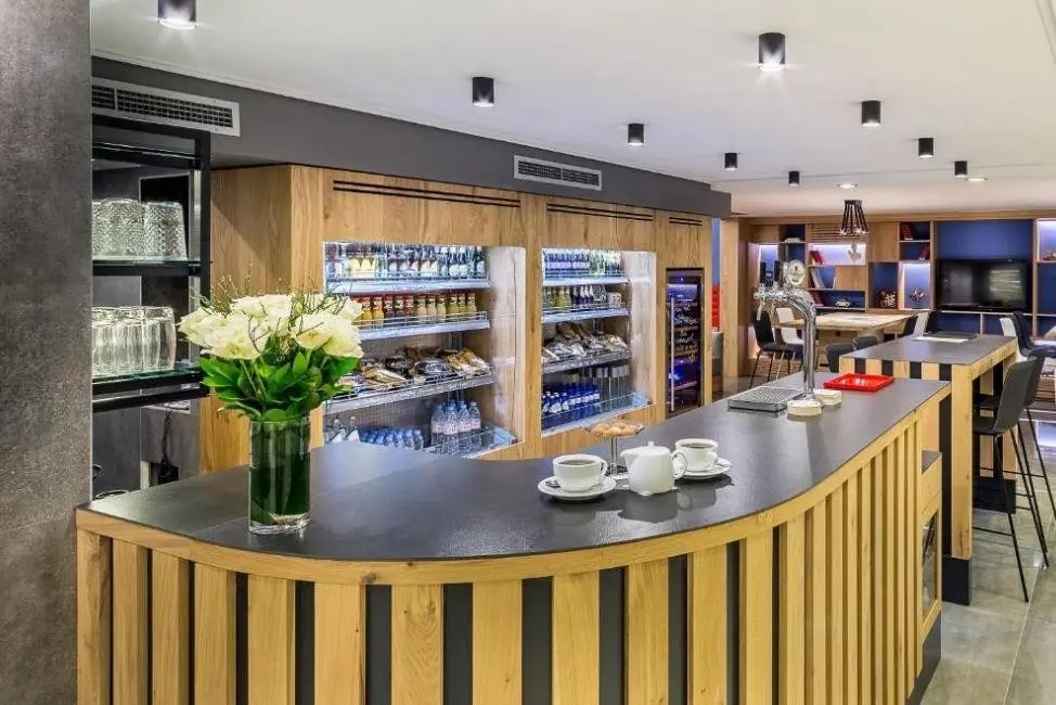 Airotel Alexandros Hotel Athens — AIROTEL ALEXANDROS HOTEL ATHENS