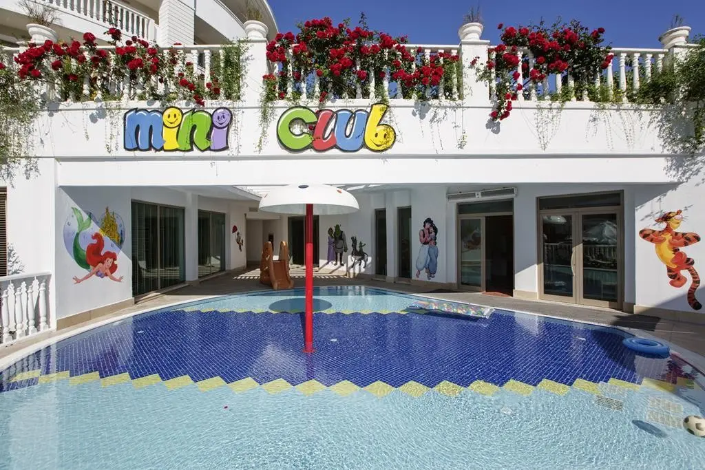 Alba Queen — ALBA QUEEN