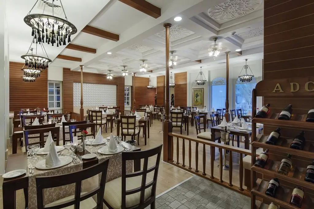 Alba Queen — ALBA QUEEN