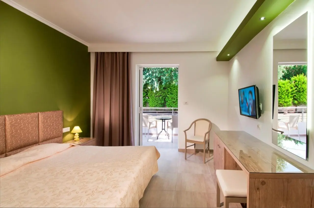 Alexandra Beach Hotel and Apartments — ALEXANDRA BEACH HOTEL AND APARTMENTS