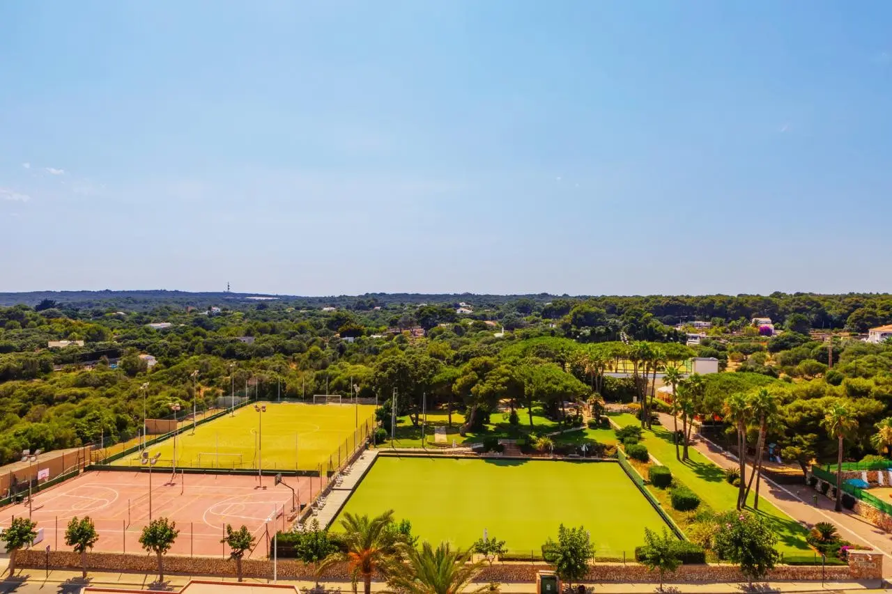Widok z hotelu Aluasoul Menorca