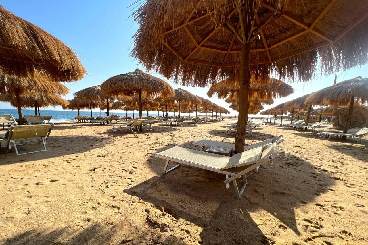 Plaża przy hotelu Amarina Jannah Resort & Aquapark