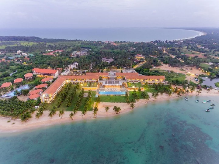 Hotel Amaya Beach Pasikudah