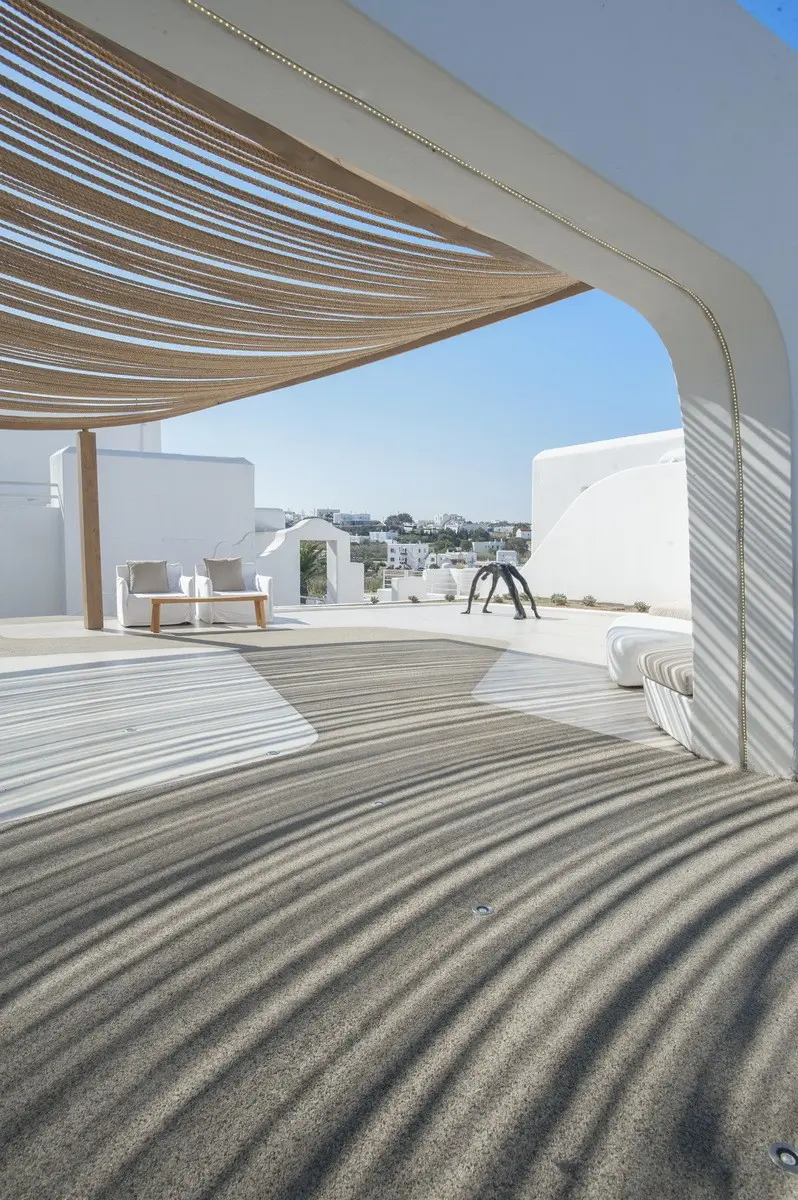 Plaża przy hotelu Andronikos Hotel