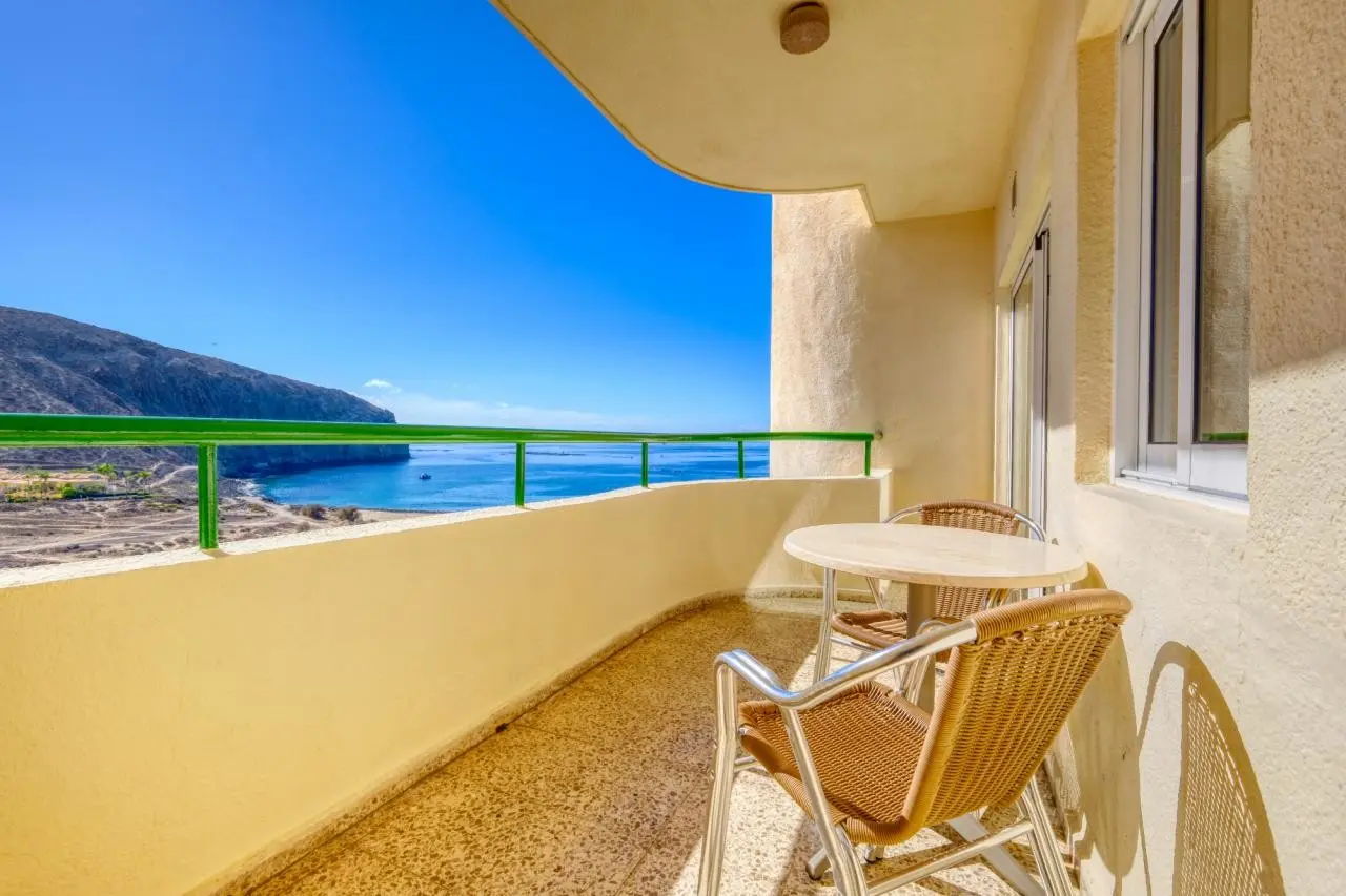 Widok z hotelu Apartamentos Costamar