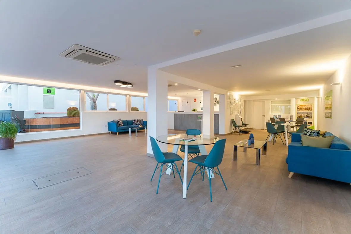 Aparthotel Los Hibiscos — LOS HIBISCOS