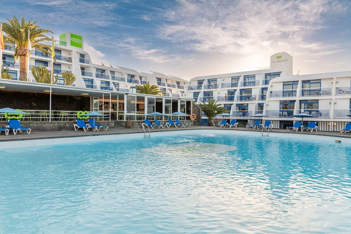 Aparthotel Los Hibiscos — LOS HIBISCOS