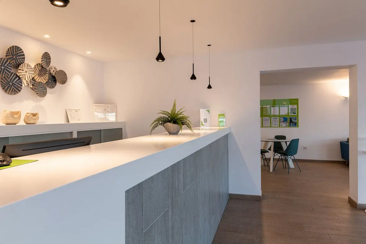 Aparthotel Los Hibiscos — LOS HIBISCOS