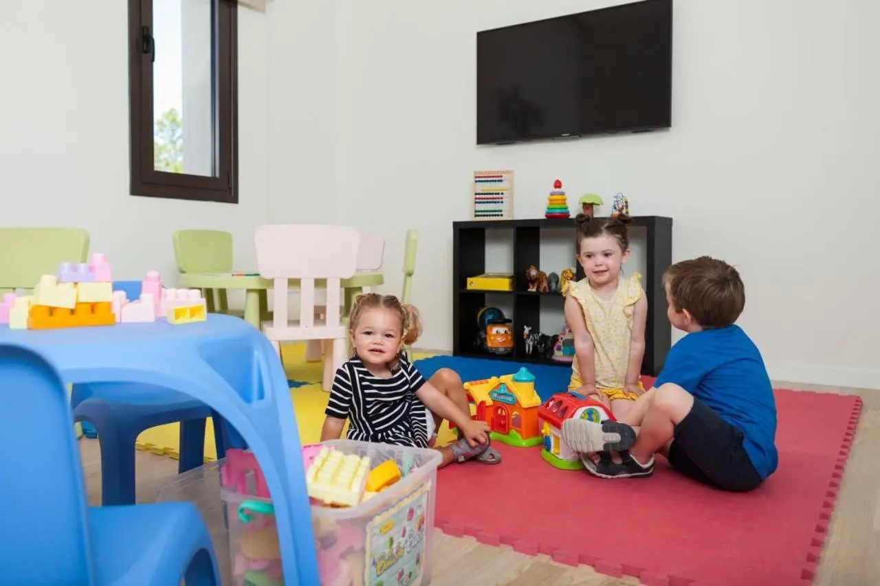 Aphrodite Hills Hotel — APHRODITE HILLS RENTALS (EX APHRODITE HILLS HOLIDAY RESIDENCES)