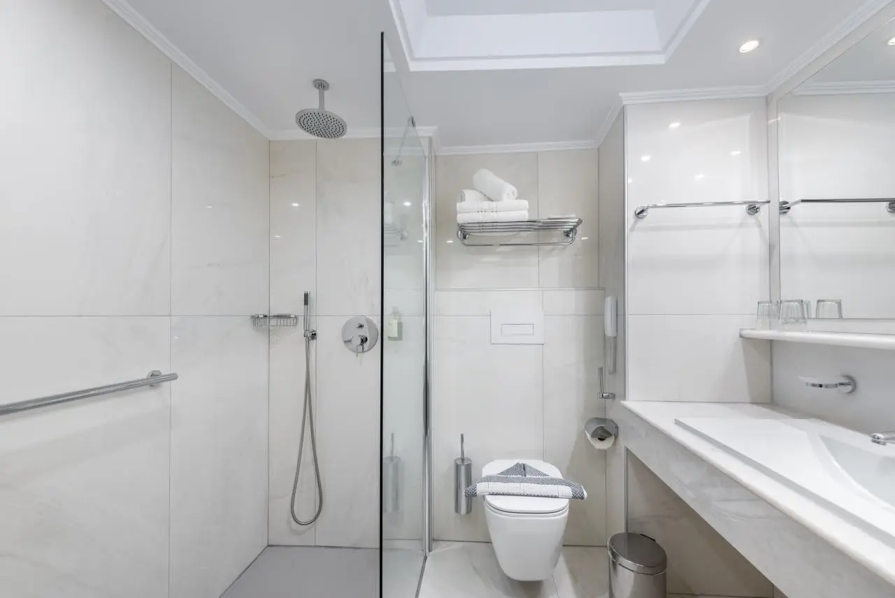 Apollo Beach — APOLLO BEACH