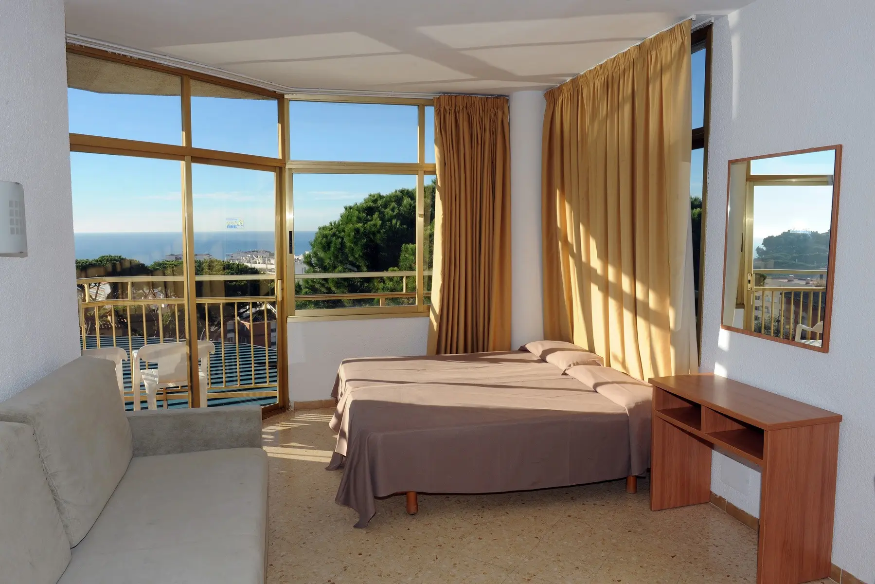 AR Bolero Park — AR BOLERO PARK