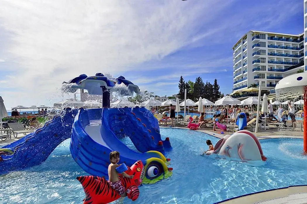 Azura Deluxe — AZURA DELUXE