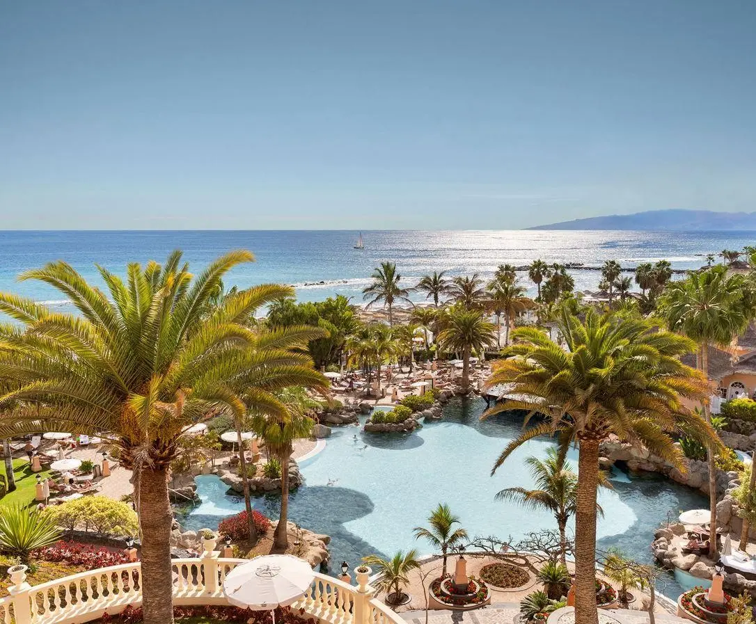 Bahia del Duque Villas — BAHIA DEL DUQUE VILLAS