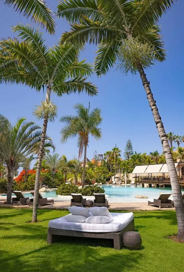 Bahia del Duque Villas — BAHIA DEL DUQUE VILLAS