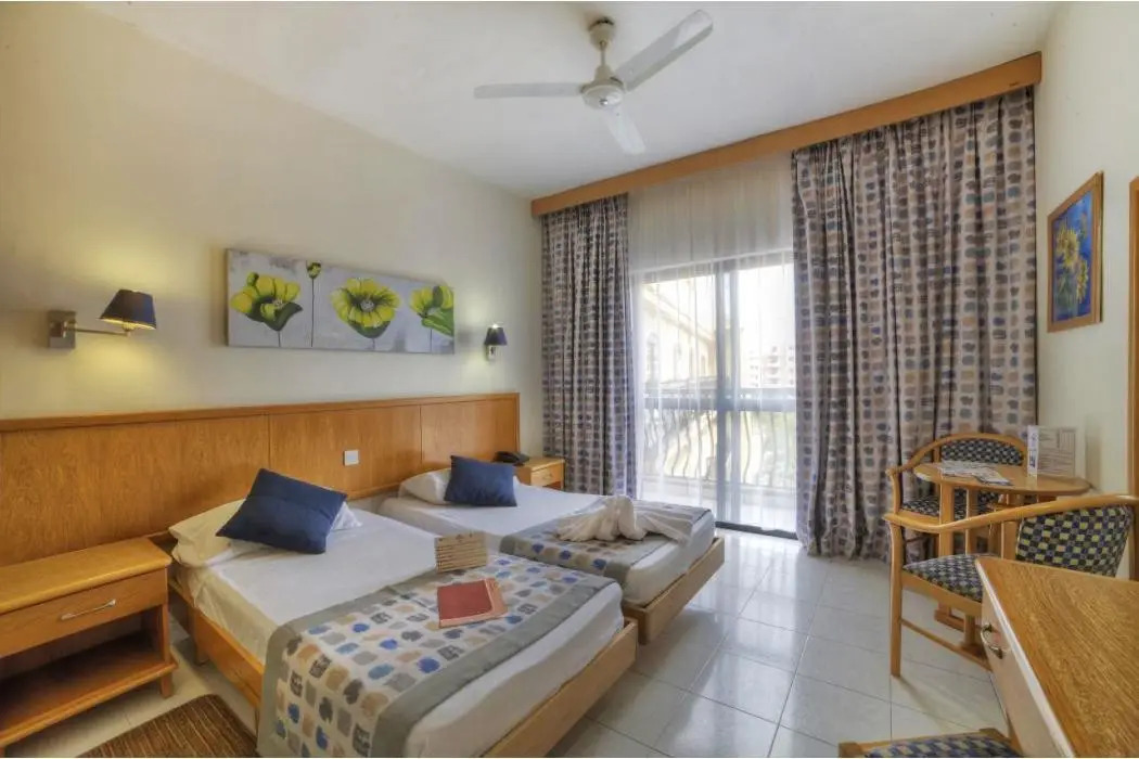 Bella Vista Hotel — BELLA VISTA