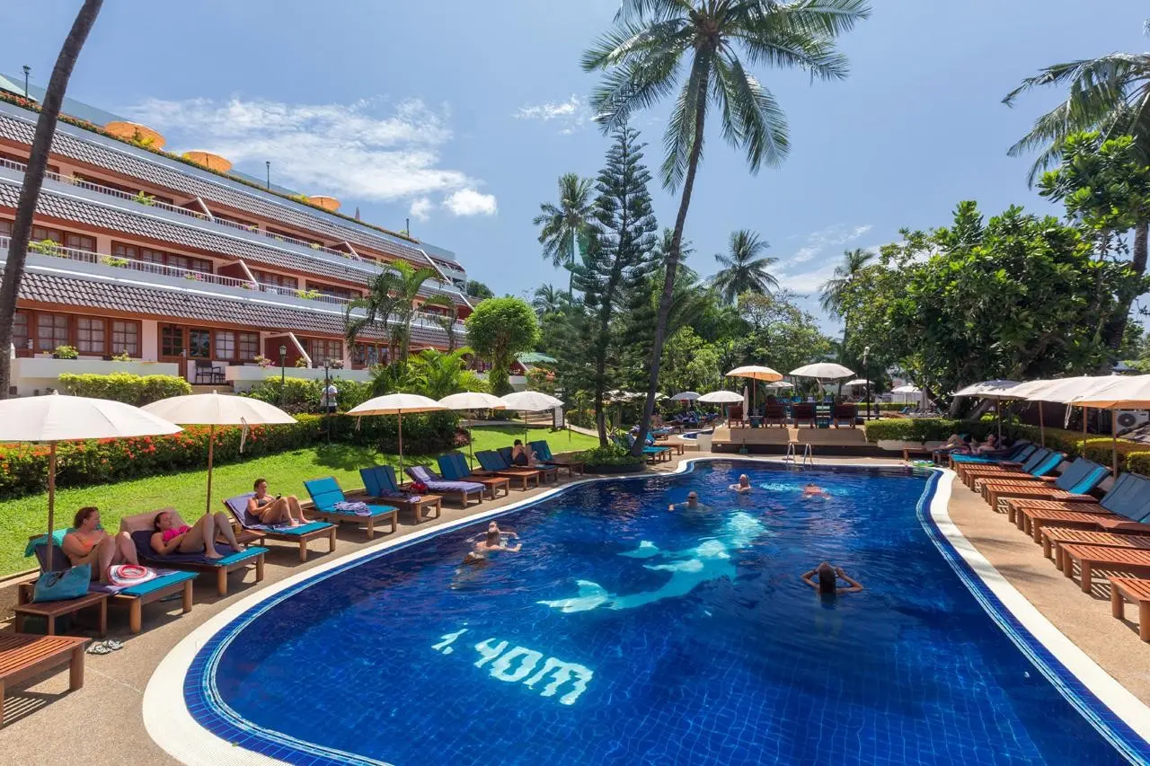 Basen w hotelu Best Western Phuket Ocean Resort