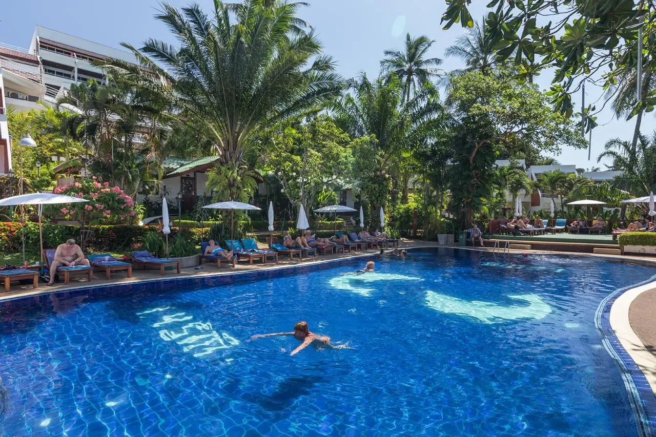 Basen w hotelu Best Western Phuket Ocean Resort