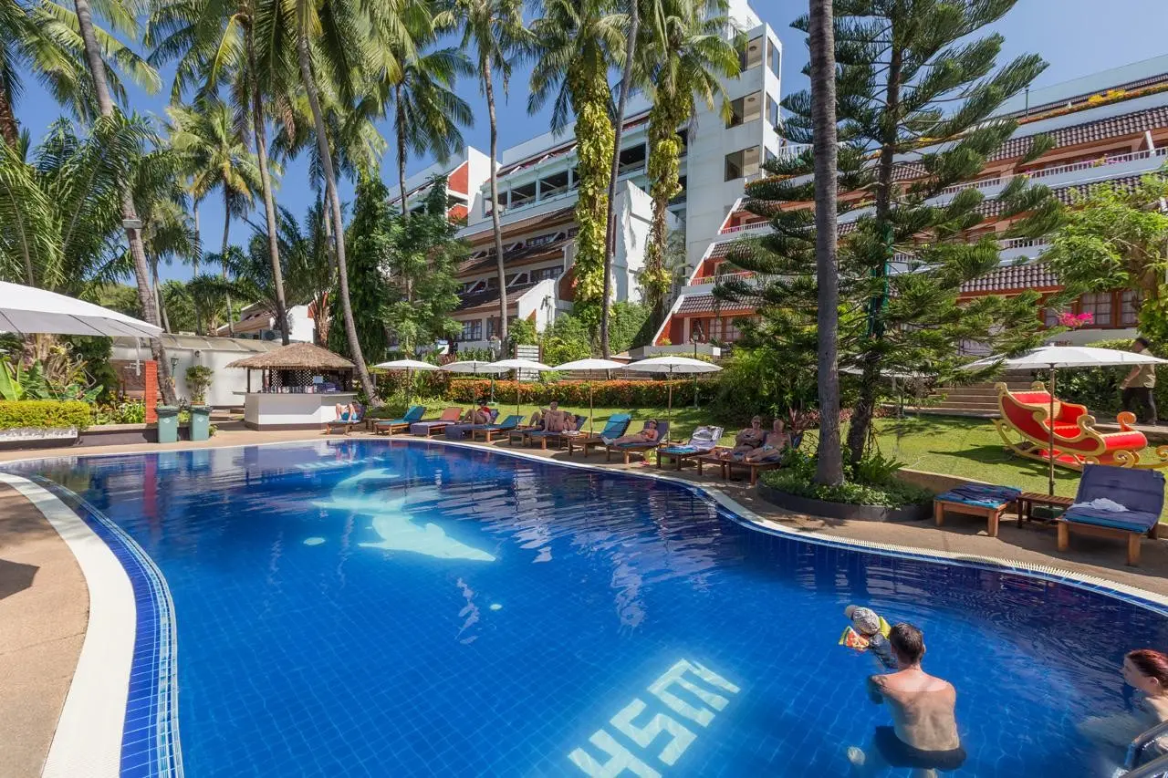 Basen w hotelu Best Western Phuket Ocean Resort