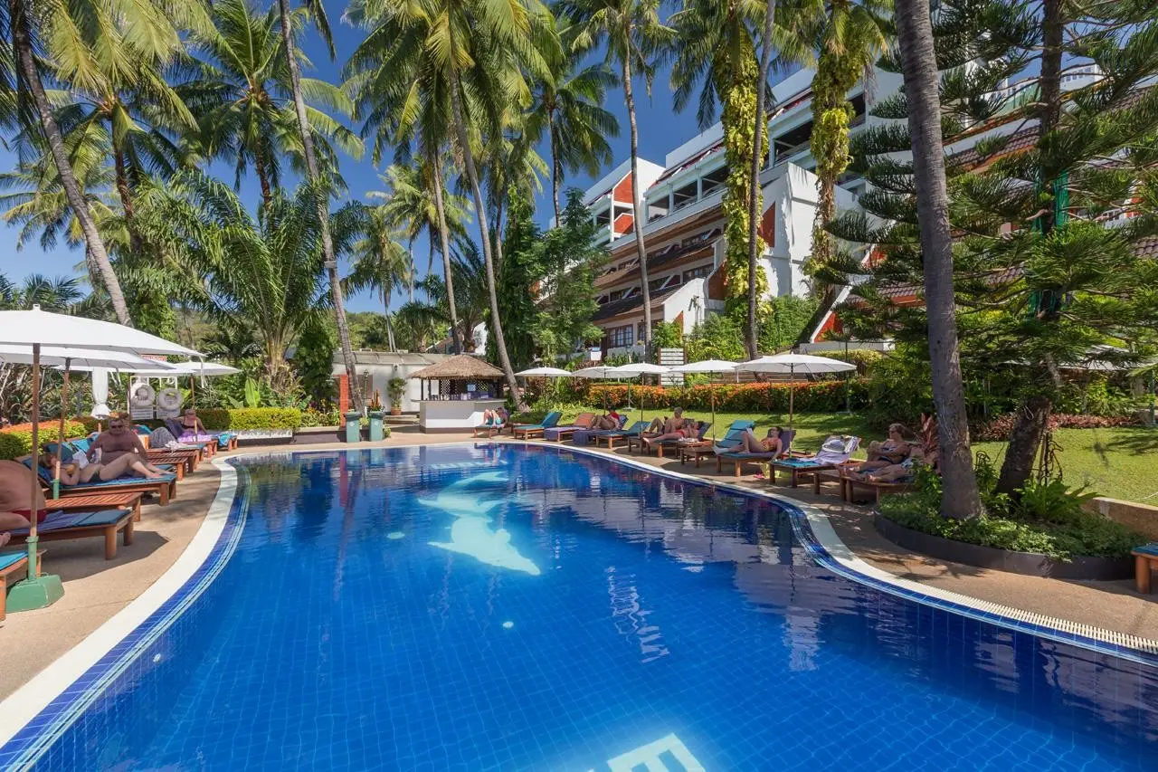 Basen w hotelu Best Western Phuket Ocean Resort