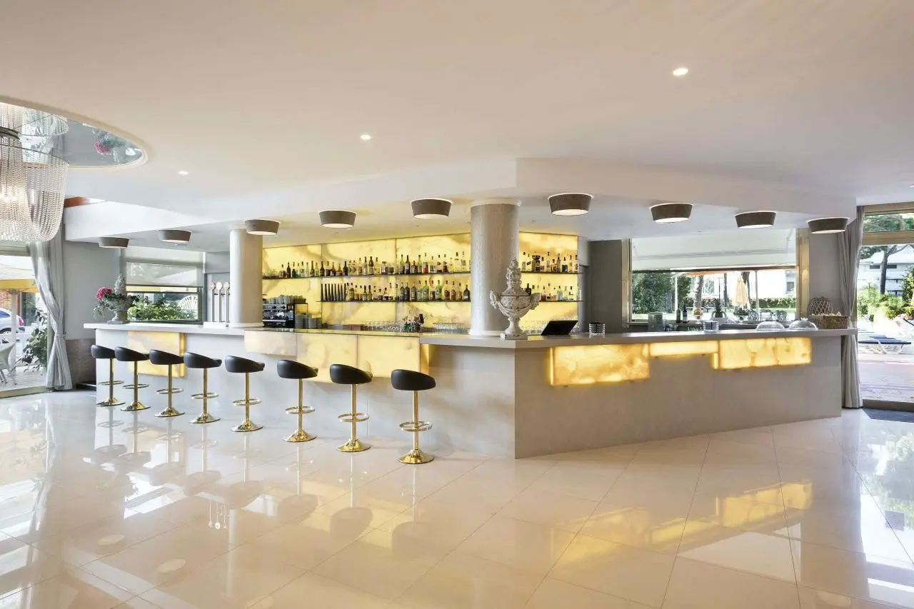 Beverly Park & Spa — BEVERLY PARK