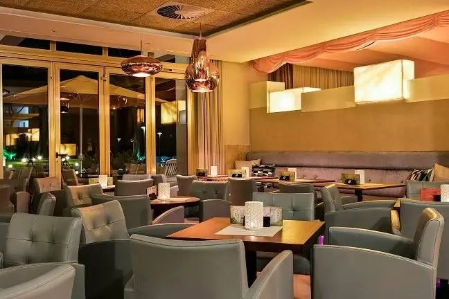 Beverly Park & Spa — BEVERLY PARK