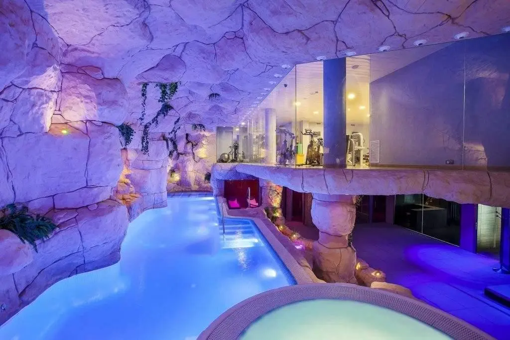 Beverly Park & Spa — BEVERLY PARK