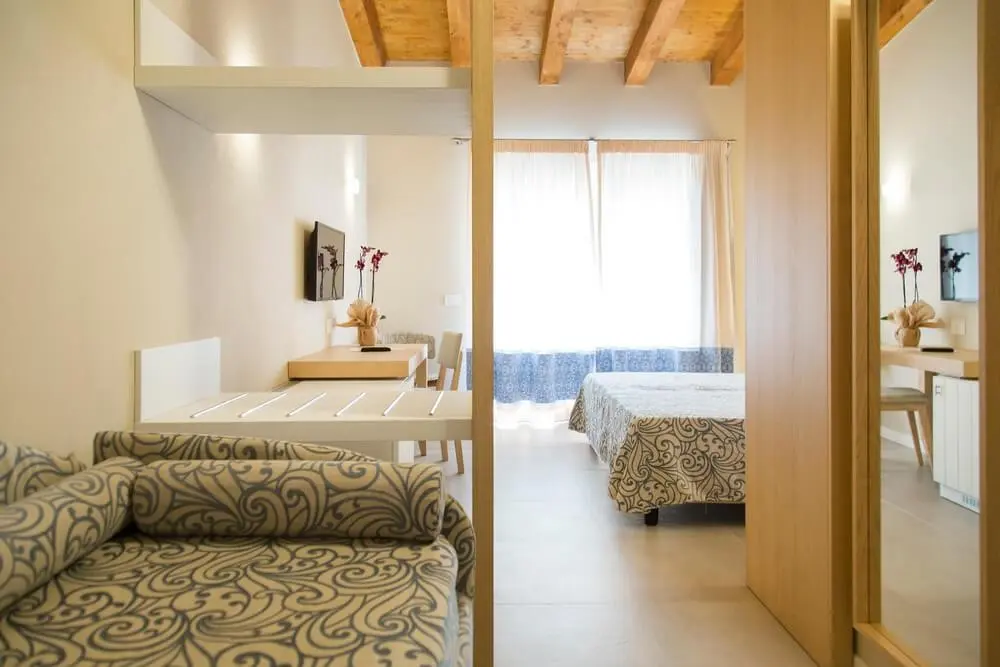 Blu Hotel Laconia Village — BLU HOTEL LACONIA VILLAGE