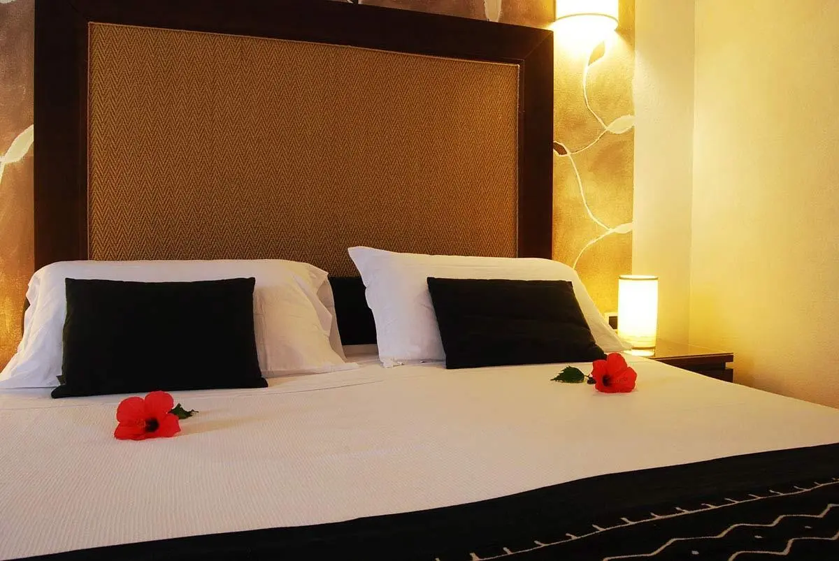 Cala Rosa Club Hotel — CALA ROSA CLUB