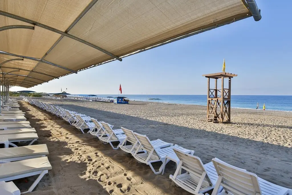 Calido Maris Beach Resort — CALIDO MARIS BEACH RESORT