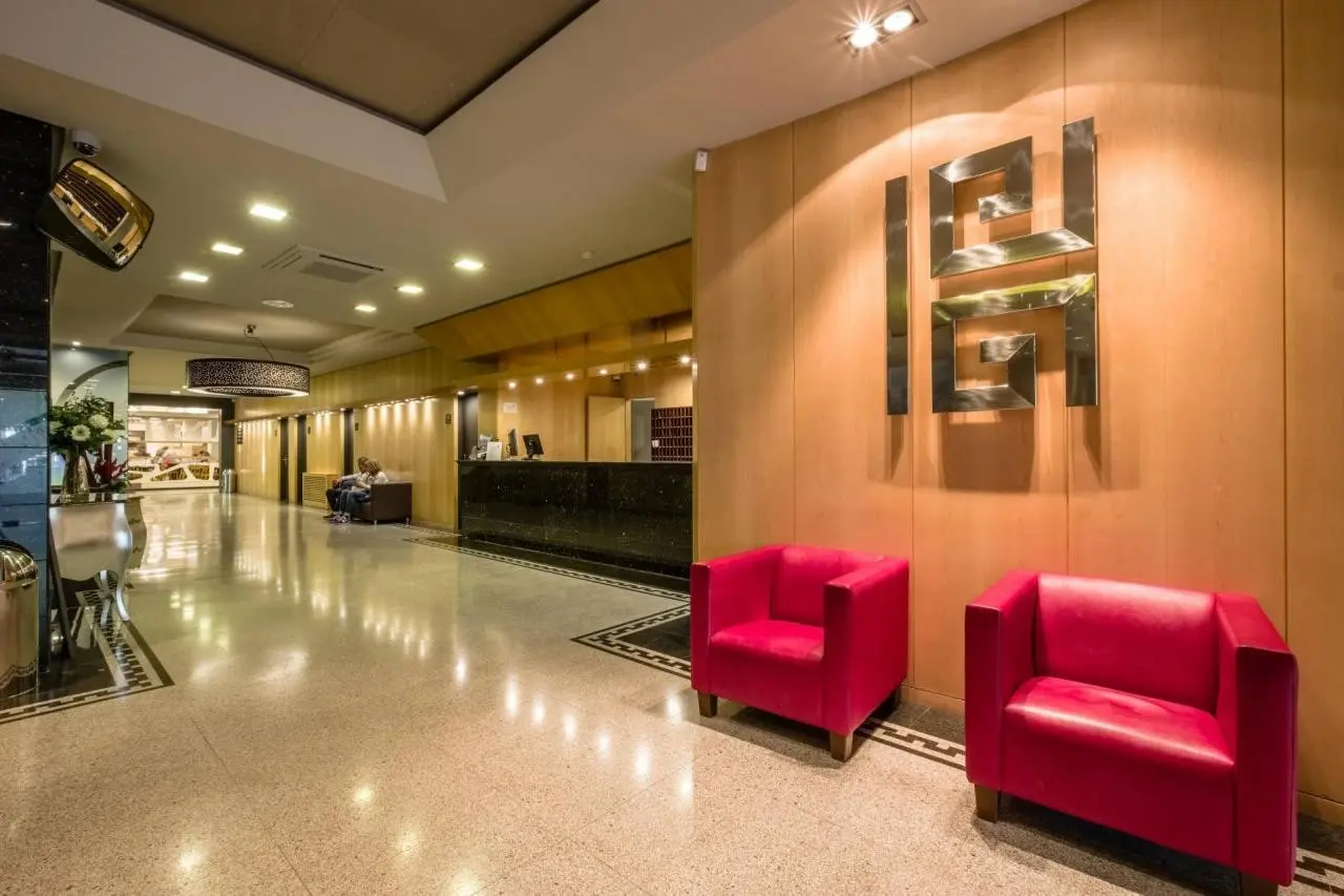 California Garden — CALIFORNIA GARDEN