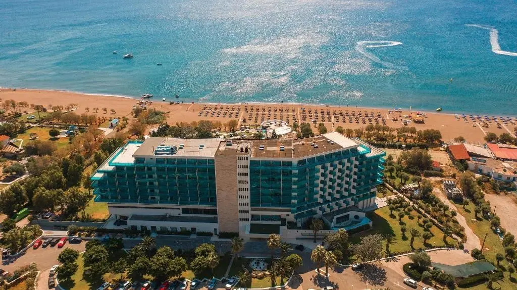 Plaża przy hotelu Calypso Palace