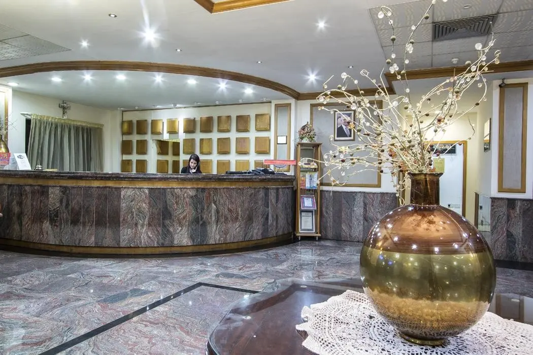 Canifor Hotel — CANIFOR