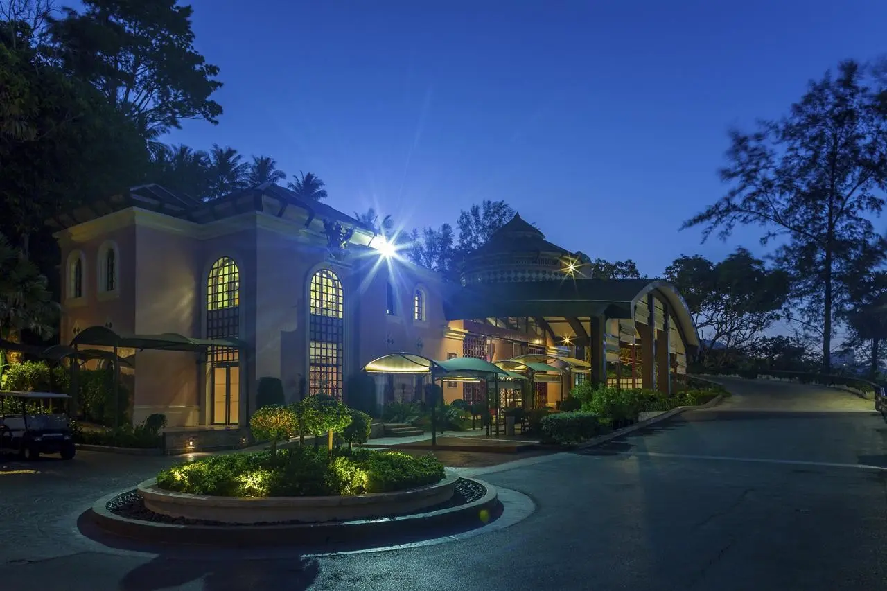 Centara Grand Beach Resort Phuket — CENTARA GRAND BEACH RESORT PHUKET