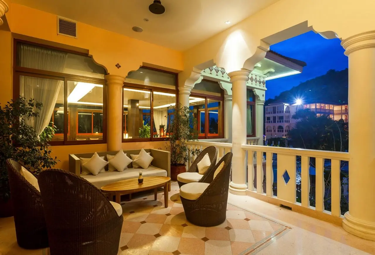 Centara Grand Beach Resort Phuket — CENTARA GRAND BEACH RESORT PHUKET