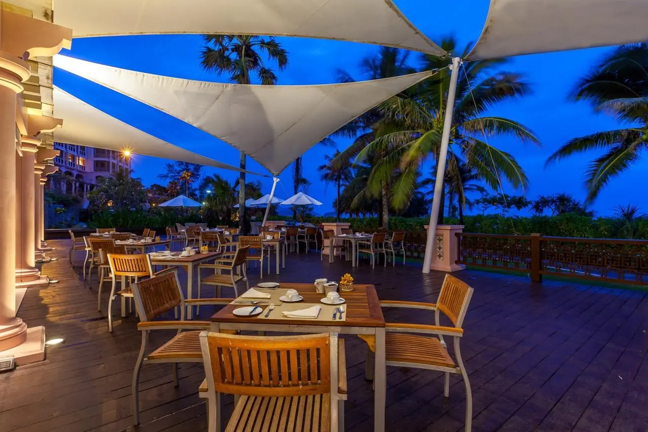 Centara Grand Beach Resort Phuket — CENTARA GRAND BEACH RESORT PHUKET