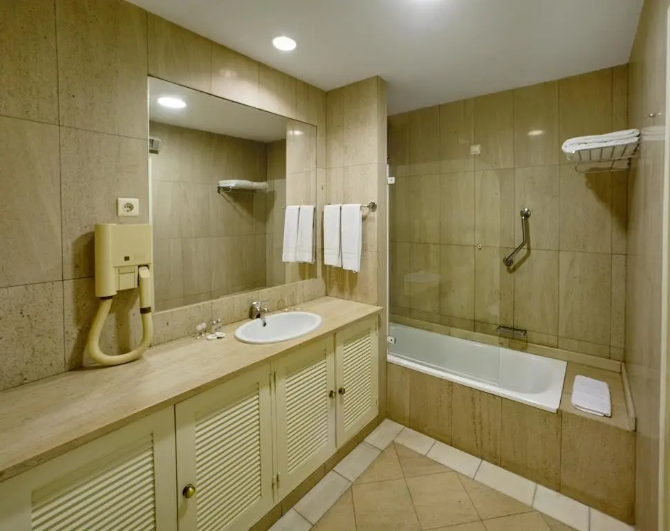 Cerro da Marina — CERRO DA MARINA