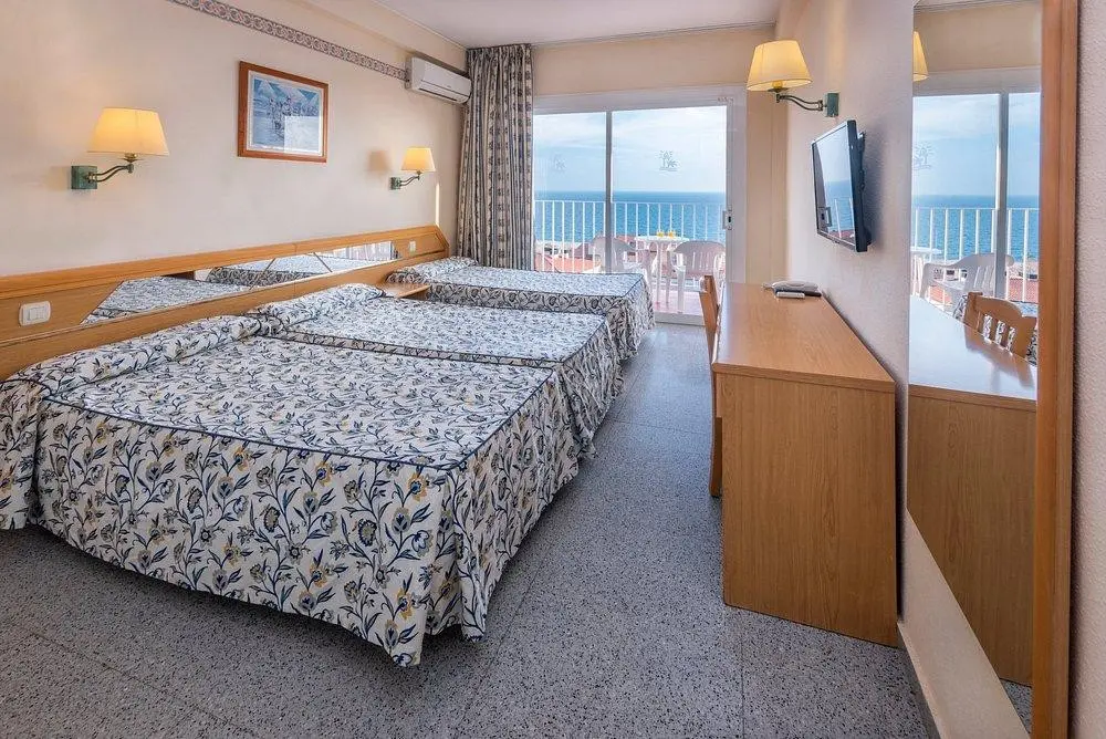 Pokój w hotelu Checkin Catalonia