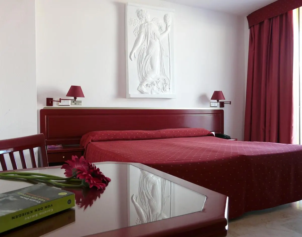 Cleopatra — CLEOPATRA PALACE