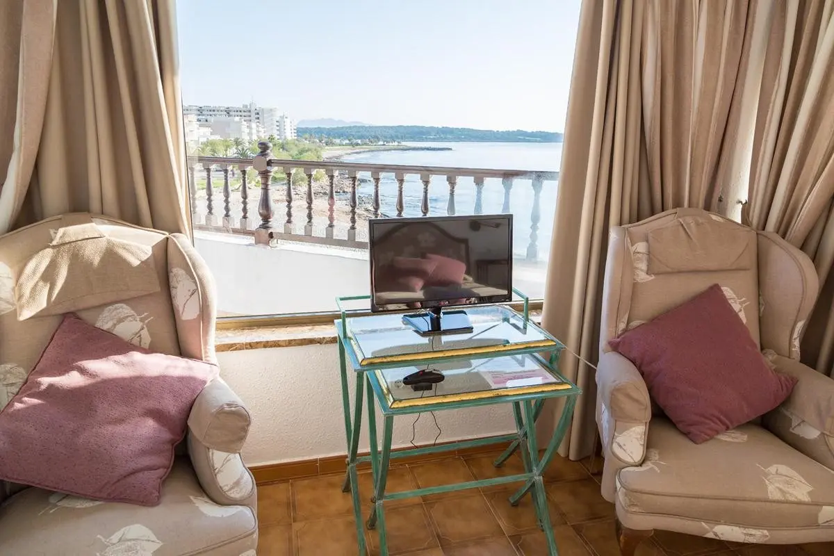 Plaża przy hotelu Club SIllot