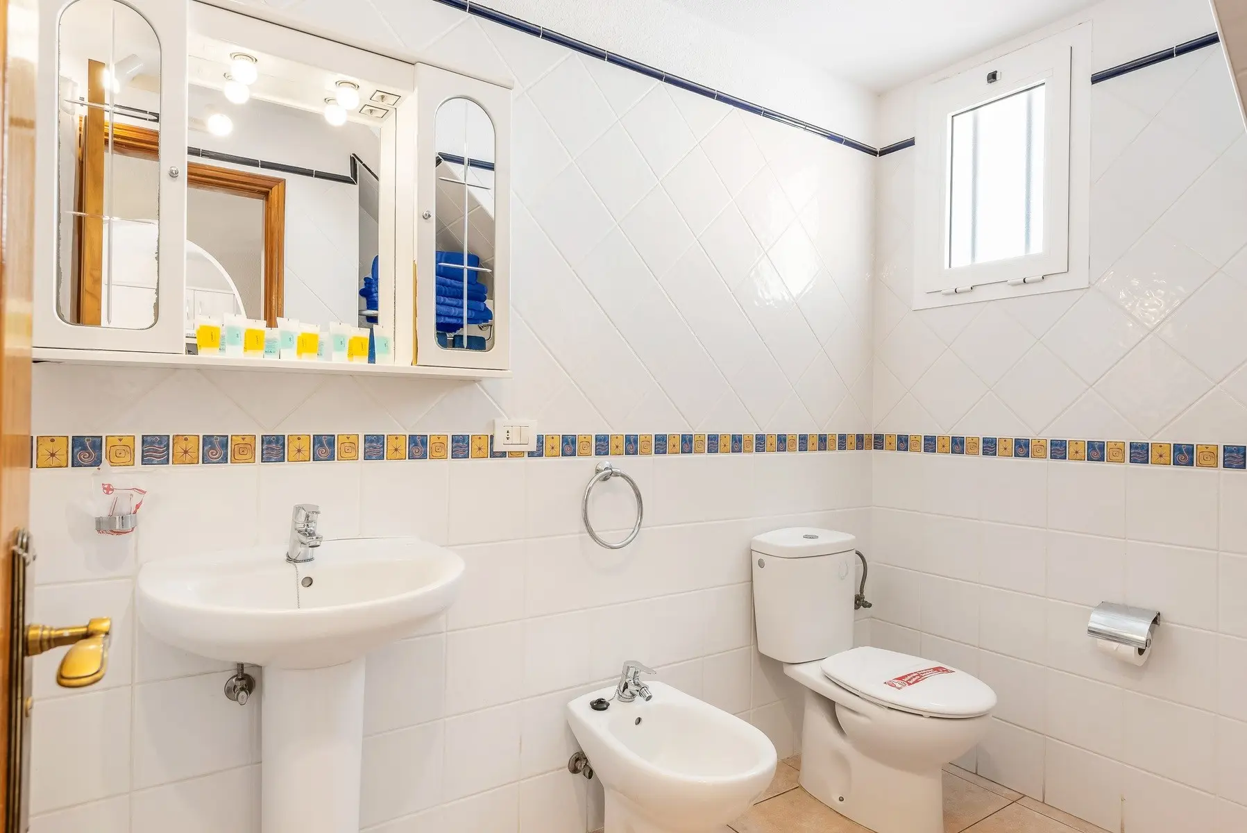 Łazienka w pokoju hotelu Club Tenerife